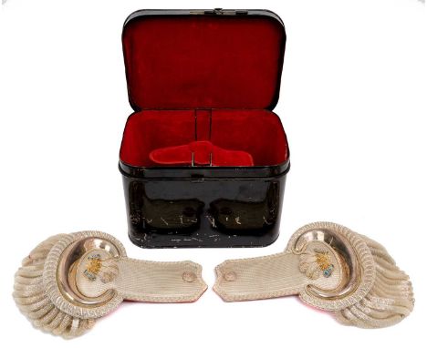 Fine pair Edwardian Welsh Lord Lieutenant's silver bullion epaulettes with embroidered Prince of Wales feather badges complet