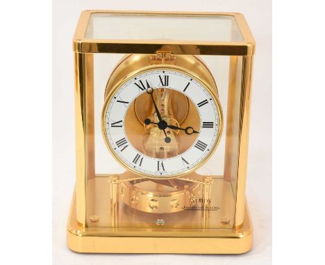 Jaeger-LeCoultre Atmos clock with signed glass and movement in gilded brass framed case 23cm highSerial number 652296 - Gener