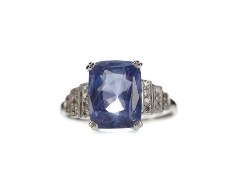 CERTIFICATED UNHEATED MADAGASCAN SAPPHIRE AND DIAMOND RING, set with an unheated cushion cut sapphire of approximately 5.15 c