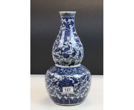 Vintage Chinese blue &amp; white ceramic double gourd type Vase with Floral decoration, stands approx 35cm