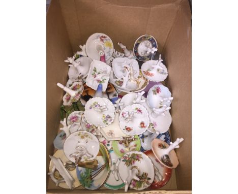 BOX OF CHINA RING TREES