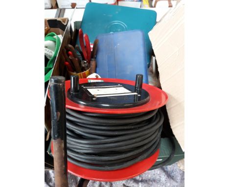 A BOX OF TOOLS INC LARGE ELECTRICAL EXT REEL
