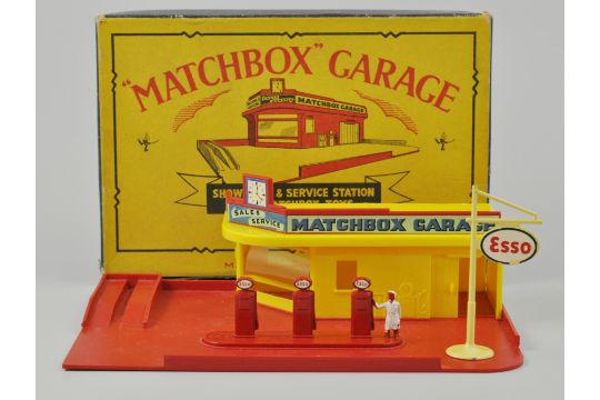 matchbox toy garage