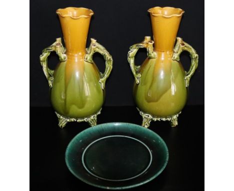 3 Pieces Of Antique Green Glazed Pottery Comprising A Linthorpe Plate Impressed Number 525 Diameter 8 Inches And A Pair Of Na