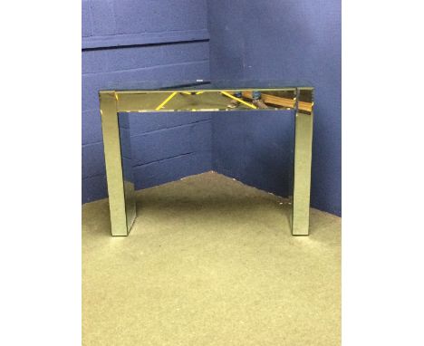 A contemporary mirrored console table, 190cmLx31Dx91Hcm