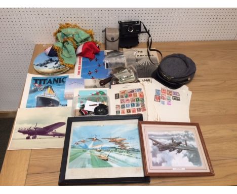 Qty of Red Arrows related ephemera to incl. signed print, assorted coinage/bank notes, small collection of whole world stamps