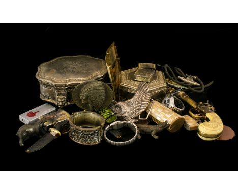 A Mixed Lot of Oddments and Collectables to include Seiko 5 automatic wristwatch, Sekonda wristwatch, Lorus Wristwatch, buckl
