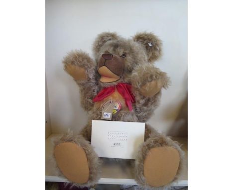A Steiff Teddy Bear Zotty 1953 replica, limited to 1500 - EAN 408700 - a massive 75cm tall, with box 