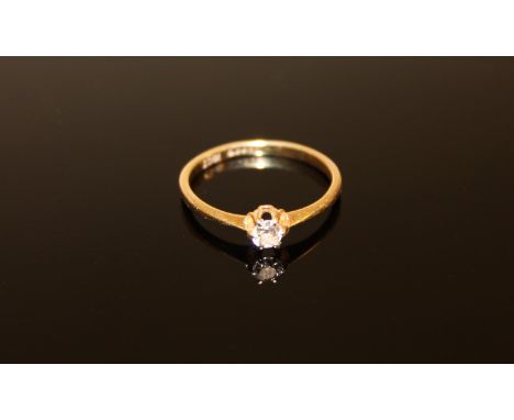 An 18ct gold solitaire diamond ring, size Q, 2.2g.