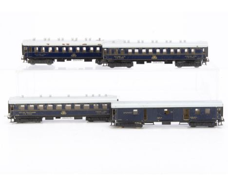 Four uncommon pre-war Trix Express HO Gauge Wagons-Lits Coaches, all in CIWL royal blue livery with gold lettering and light 
