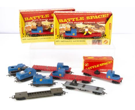 Tri-ang Hornby 00 Gauge Battlespace Satellite and Radar Cars, two R566K Spy Satellite Launching Cars in late issue Diorama Tr