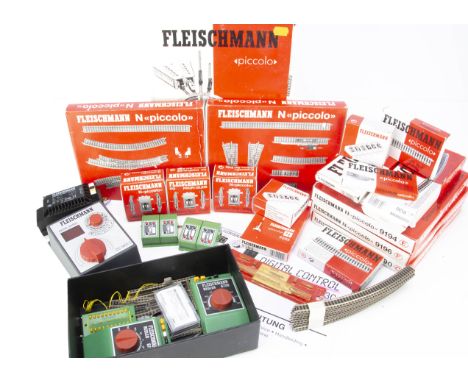 Fleischmann N Gauge Piccolo Track and Accessories, various items mainly in boxes includes, 9150 Turntable, Track Sets 9196 F 