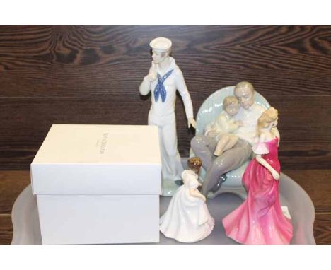 GOOD COLLECTION OF LLADRO AND ROYAL DOULTON CERAMIC FIGURES
including "Emma", "Amanda", "Ballet Shoes", "Good Friend", and tw