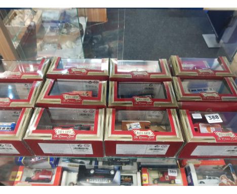 SHELF LOT OF MODEL CARS 