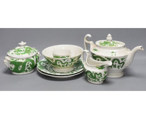 An English porcelain green dragon design part teaset, c.1820,teapot 18 cms high,