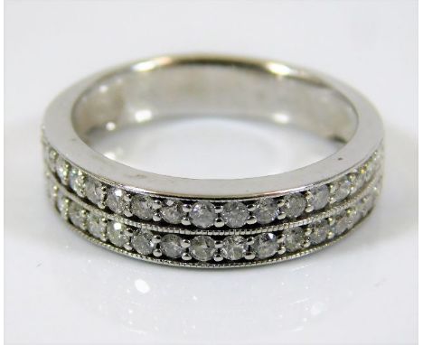 A 9ct white gold ring set with approx. 0.3ct diamond 3.1g size K/L