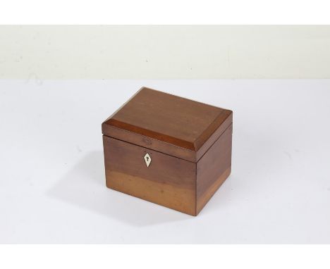 Victorian mahogany tea caddy, with ivory inlaid simulated escutcheon, 14cm wide