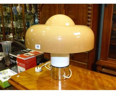 Retro mushroom table lamp