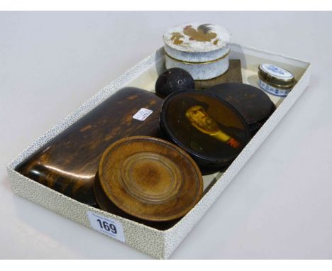 Collection of Country House curios including snuff boxes, patch box, etc