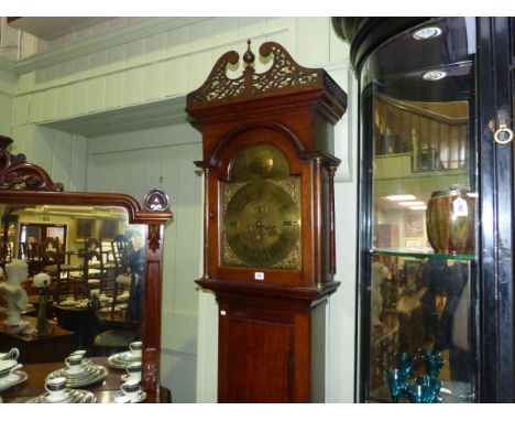 Antique oak 30 hour longcase clock having brass arched dial inscribed Jn Swinburn, Hexham