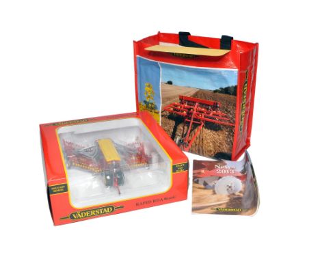 Universal Hobbies 1/32 Vaderstad Rapid RDA 800C Drill. Excellent and secure in DEALER box with window protector. Also comes w