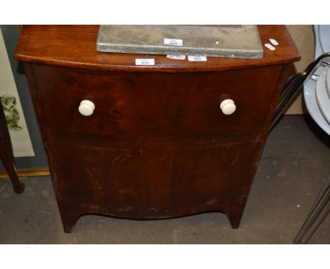 19TH CENTURY MAHOGANY BOW FRONT COMMODE CABINET, 60CM WIDE