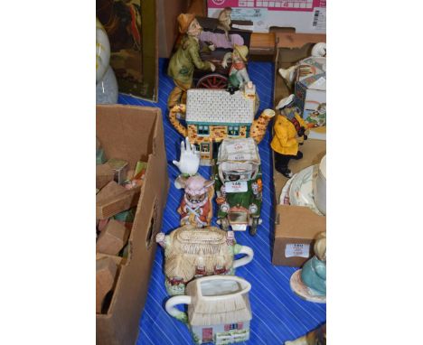 MIXED LOT: NOVELTY TEA POTS, MODEL VEHICLE, CAPO DI MONTE STYLE MODEL OF AN ORGAN GRINDER