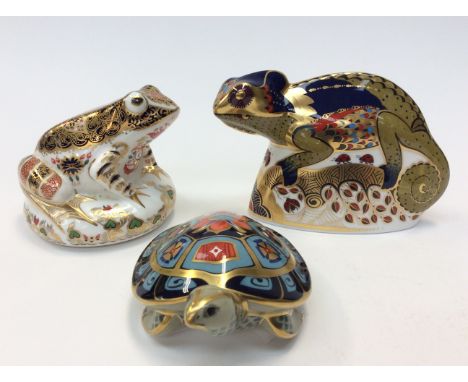 Royal Crown Derby Old Imari Frog, limited edition 2039/4500, signed Julie Towell 1998, with Terrapin signed Julie Towell 2000