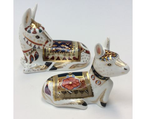 Royal Crown Derby Thistle Donkey, limited edition 750/1500, first quality, Gold stopper, boxed with certificate also with Hol