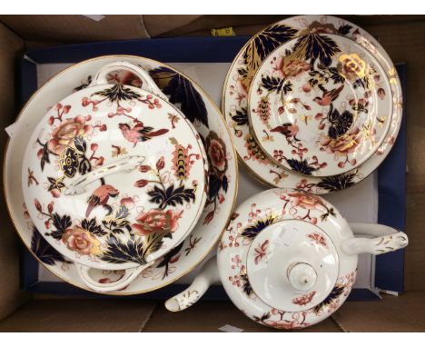 Coalport Hong Kong pattern, large bowl, vegetable dish and cover, various plates and a teapot