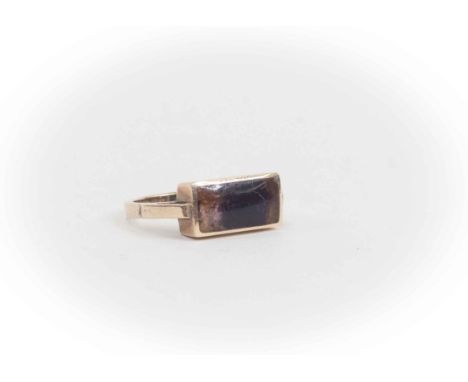 A Blue John ring, rectangular cut stone, rub over set in 9ct gold, size M, total gross weight approx 3.7gms