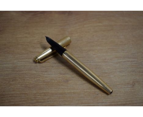 A Parker Lady aerometric fill fountain pen in gold fill