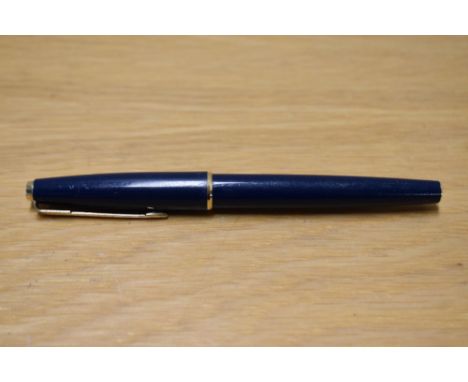 A Parker Slimfold GT cartridge fill fountain pen in blue.