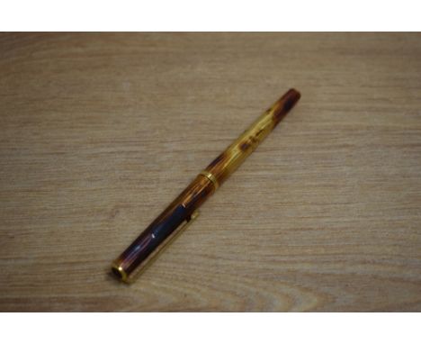 &nbsp;A Parker 85 roller ball pen&nbsp;