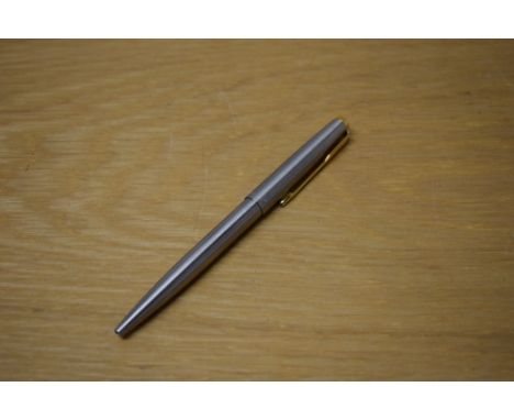 A Parker 75 ballpoint pen in Flighter with gold trim (engraved)