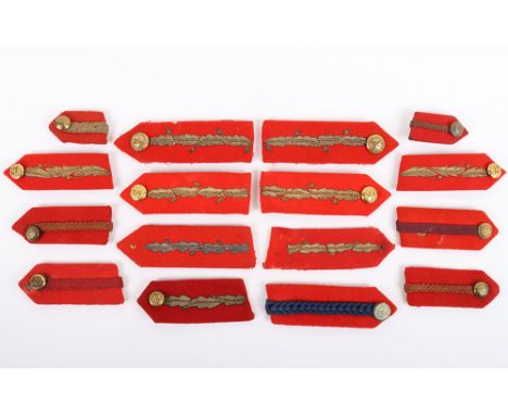 British Army Generals and Staff Officers Collar Badges: Mixed singles and pairs, most gilt and silver  wire on red felt with 