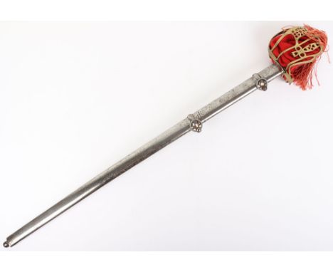 Scottish Basket Hilt Sword: A good reproduction sword with brass basket hilt with inner cloth with 64 cms blade housed in met