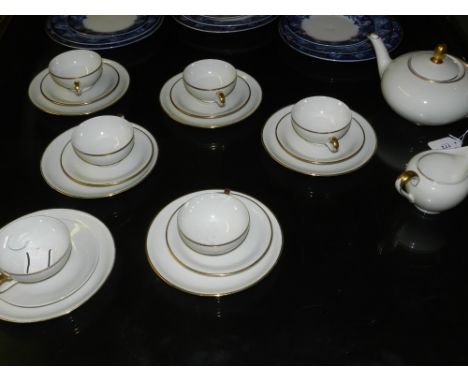 A 20th Century German Eschenbach porcelain 19 piece part tea service.