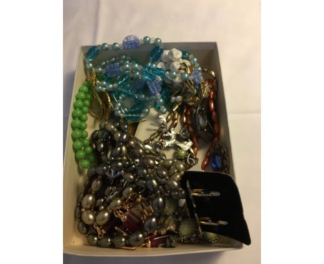 Boxed lot of vintage costume jewellery.