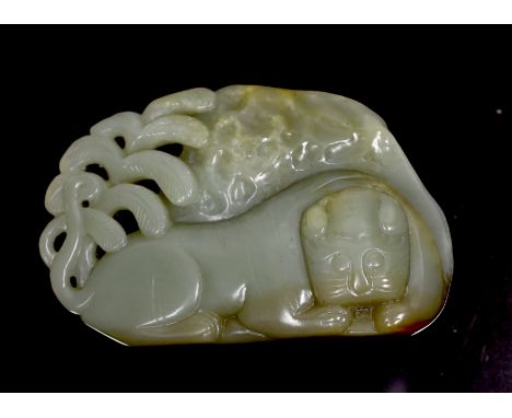 A Chinese jade tiger carving