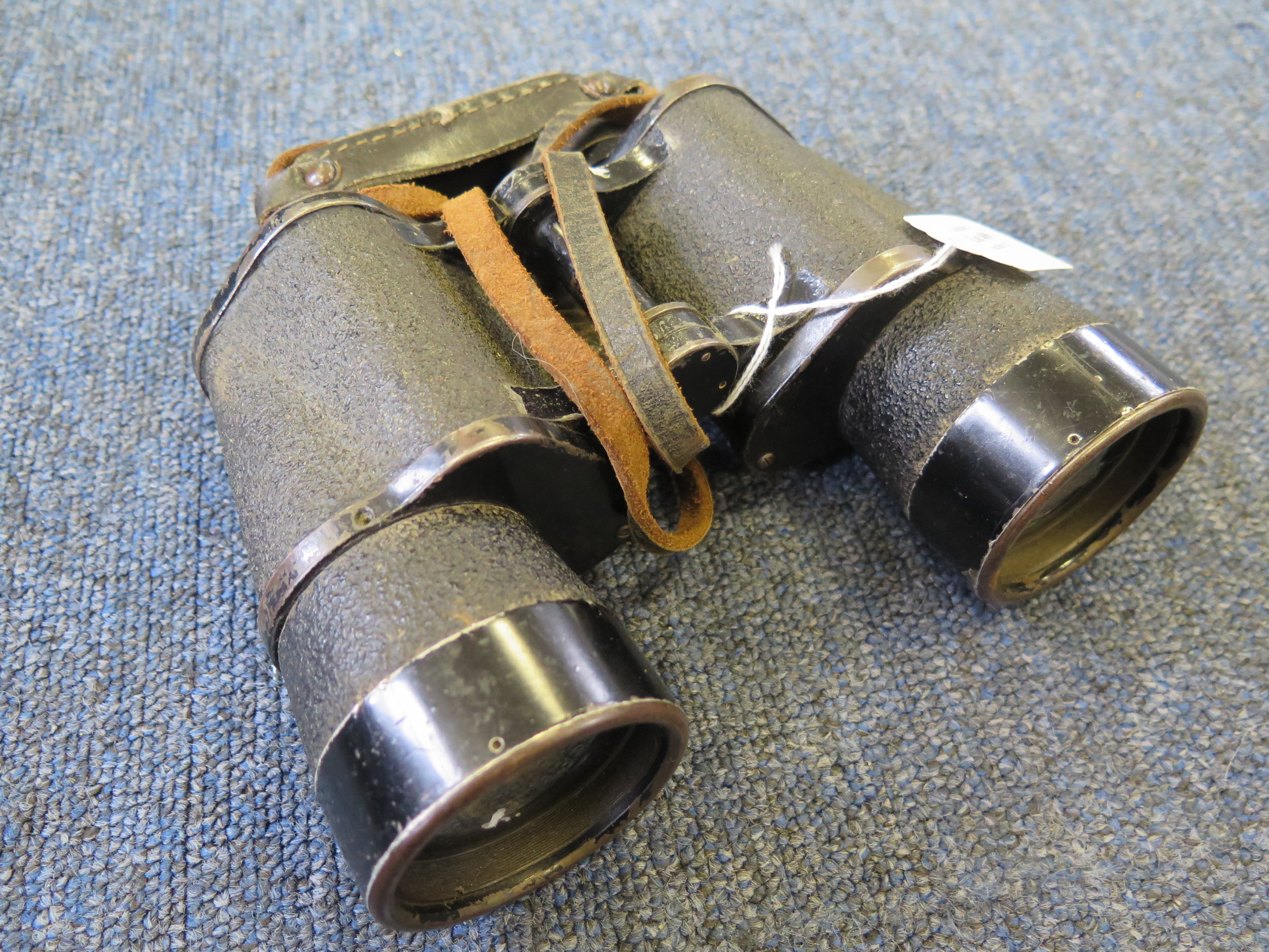 German WW2 Dienstglas 10 x 50 pair of army binoculars complete with strap and leather eye cover