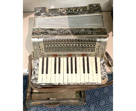 PAOLO ANTONIO ACCORDION IN CASE