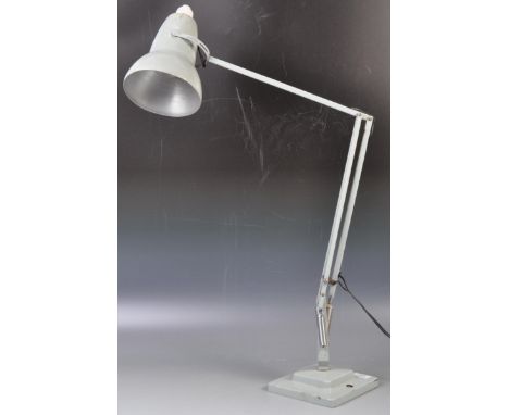 Herbert Terry - 1227 - A vintage pre war Herbert Terry 1227 Anglepoise table / desk lamp grey paint finish. Features a solid 