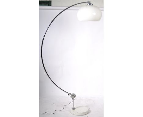 A large and impressive 20th Century Italian retro vintage&nbsp;sputnik atomic arc floor standing lamp light having a large ad