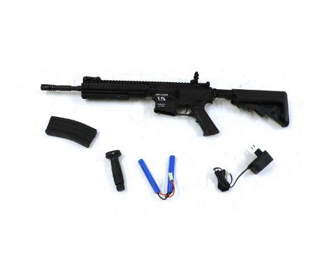 A Classic Army Air Soft rifle, modern, a replica of a M4 combat rifle, model number CA4A1 EX2, for airsoft pellets, boxed, 82