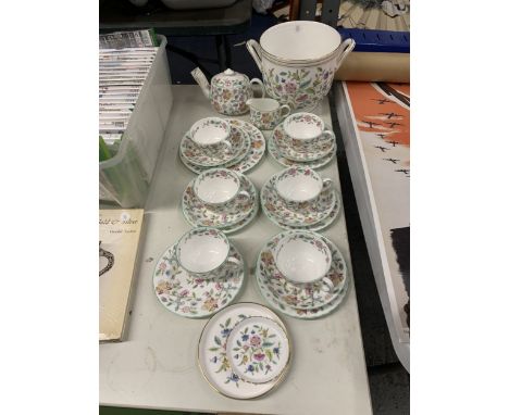 A MINTON 'HADDON HALL' PART TEASET TO INCLUDE A SMALL TEAPOT, A CREAM JUG, CUPS, SAUCERS AND SIDE PLATES PLUS A PLANTER AND T