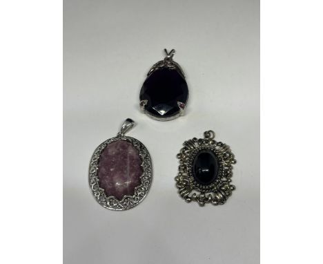 THREE VINTAGE PENDANTS ALL WITH LARGE STONES