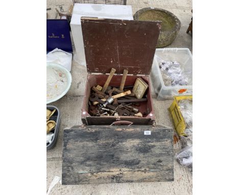 TWO VINTAGE WOODEN TOOL CHESTS AND AN ASSORTMENT OF HAND TOOLS TO INCLUDE SPANNERS AND HAMMERS ETC