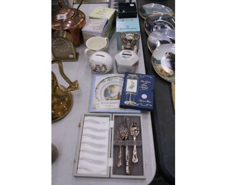 A COLLECTION OF CHRISTENING COLLECTABLES TO INCLUDE A PETER RABBIT MONEY BOX AND CHRISTENING PLATE, BUNNYKINS CERAMIC TWIN HA