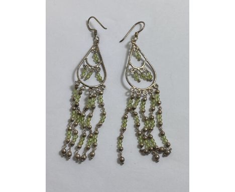 A PAIR OF SILVER CHANDELIER EARRINGS IN A PRESENTATION BOX